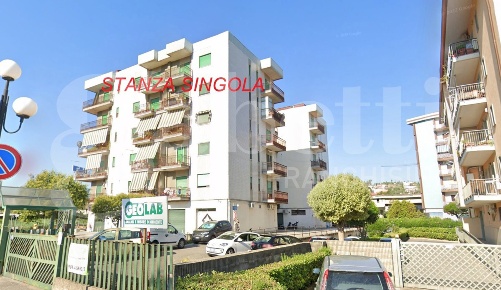 Foto Appartamento in Via Trieste 38, Rende Roges di 140 m² con 1 locali