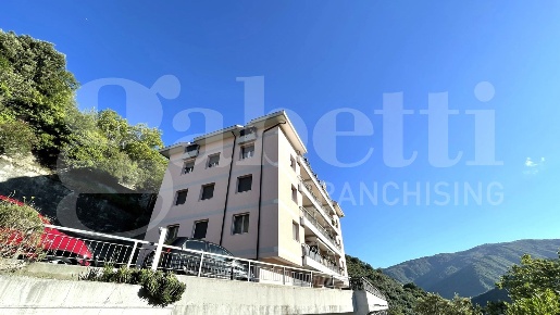 Foto Appartamento in TRE PINI, Genova Borgoratti di 108 m² con 4 locali