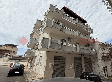 Foto Appartamento in Via Daua parma 20, Crispiano di 150 m² con 5 locali