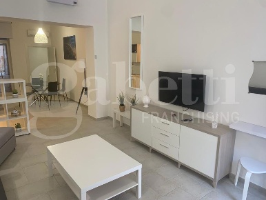 Foto Appartamento in Via De' Villanova 7, Brindisi Centro Storico di 80 m²