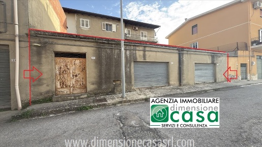 Foto Magazzino in Via Antonio Scarlatti 26, San Cataldo Centro di 104 m²