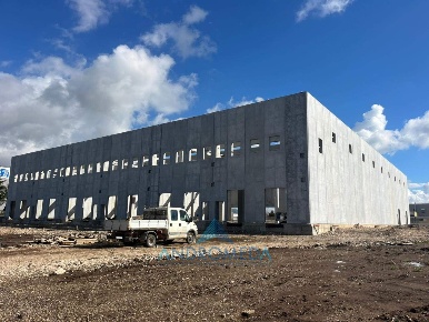 Foto Capannone industriale a Pignataro Maggiore di 17250 m² con 9 locali