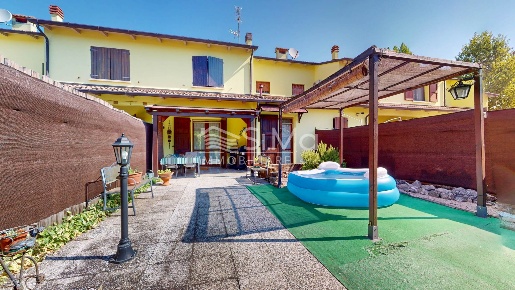 Foto Villa a schiera in via Bacchelli 16, Castello d'Argile Venezzano