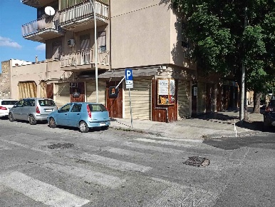 Foto Negozio in Corso Calatafimi 229, Palermo di 140 m² con 2 locali