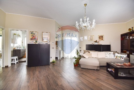 Foto Appartamento in Via Giuseppe di Vittorio, Misterbianco Centro di 80 m²