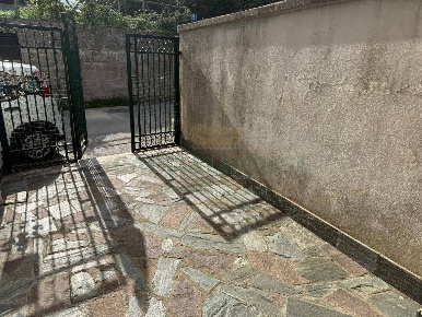 Foto Casa indipendente a Baronissi Caprecano di 93 m² con 4 locali