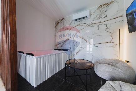 Foto Casa indipendente in Via Marchese Di Montrone, Adelfia di 38 m²