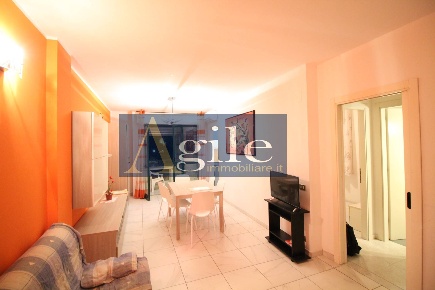 Foto Appartamento in via rodi, Alba Adriatica Centro di 100 m² con 3 locali