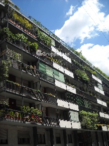 Foto Appartamento in Via Stendhal, Milano Dezza di 65 m² con 2 locali