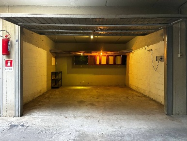 Foto Box in Via Corrado Alvaro, Roma Talenti - Monte Sacro di 26 m²