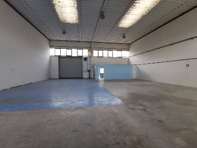 Foto Capannone industriale a Quarto d'Altino Le Crete di 400 m² in affitto