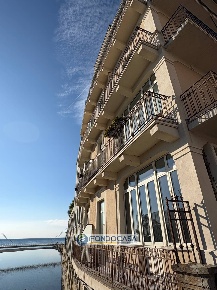 Foto Appartamento in Corso Vittorio, Savona di 46 m² con 1 locali