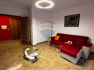 Foto Appartamento in via Giambattista Odierna 392, Ragusa Centro di 109 m²