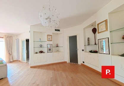 Foto Appartamento in Via Pablo Neruda, Caserta Petrarelle di 200 m²