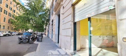Foto Negozio in via Terenzio, Roma Prati di 33 m² con 1 locali in affitto