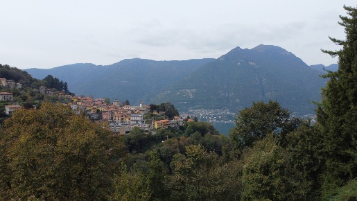 Foto Appartamento in Via Provinciale 65, Faggeto Lario Lemna di 90 m²