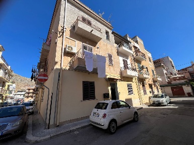Foto Appartamento in Via Icaro 14, Palermo Partanna di 85 m² con 3 locali