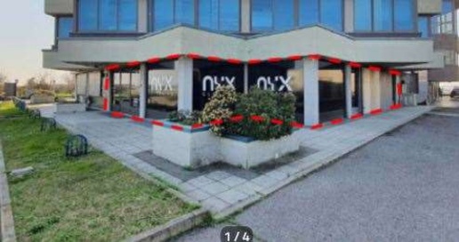 Foto Negozio in Via Dalmine 10, Curno di 270 m² con 1 locali in vendita