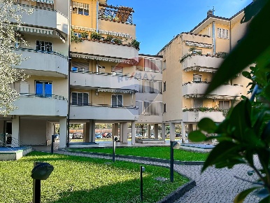 Foto Appartamento in Via Padre Reginaldo Giuliani, Milano Greco - Segnano