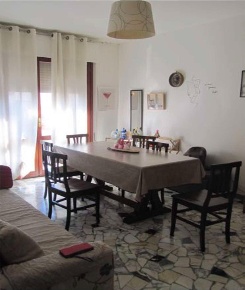 Foto Appartamento a Venezia Mestre di 97 m² con 6 locali in vendita