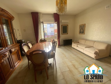 Foto Appartamento in CORSO DEI MILLE, Alcamo Semicentro di 100 m²