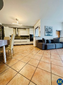 Foto Appartamento a Valeggio sul Mincio di 87 m² con 3 locali in vendita