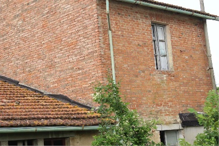 Foto Rustico a Deruta di 150 m² con 5 locali in vendita