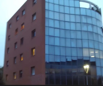 Foto Ufficio in Strada degli Schiocchi, Modena San Faustino di 141 m²