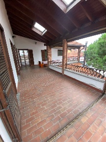 Foto Negozio a Vigevano di 510 m² con 1 locali in vendita