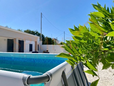 Foto Villa unifamiliare a Monopoli di 50 m² con 3 locali in vendita