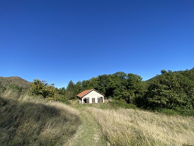 Foto Villa singola in Località Chiapuzzo 8, Sassello di 270 m² con 5 locali