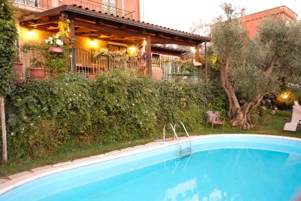 Foto Villa unifamiliare in Via Fratelli Brandi 19, Torrita Tiberina