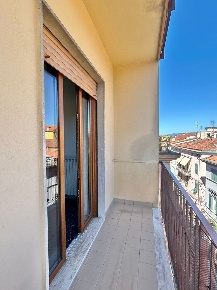 Foto Appartamento a Sarzana Centro di 97 m² con 4 locali in vendita