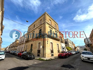 Foto Appartamento in Via Giovanni Camillo Palma 37, Lecce Leuca di 127 m²