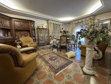 Foto Casa indipendente a Mazara del Vallo Via Salemi, Ospedale di 300 m²