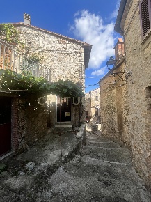 Foto Appartamento in Via delle Pieve 9, Semproniano Centro di 103 m²