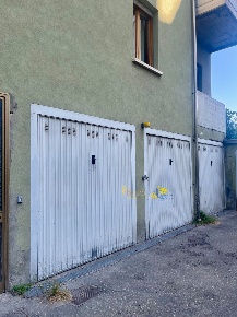 Foto Posti auto in VIALE PIACENZA  18, Parma Pablo - Prati Bocchi di 15 m²