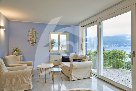 Foto Appartamento in Piazza Pullè 24, Laveno-Mombello Laveno di 75 m²