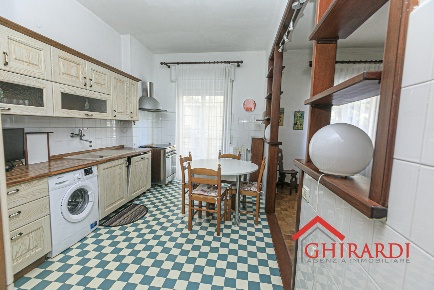 Foto Appartamento in Via Chiaravagna 8B, Genova Sestri Ponente di 112 m²