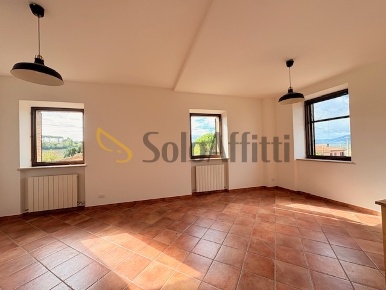 Foto Appartamento in Via Strada, Sovicille Fuori Porta Camollia di 95 m²
