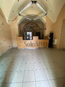 Foto Ufficio a Frosinone Tribunale di 200 m² con 8 locali in affitto