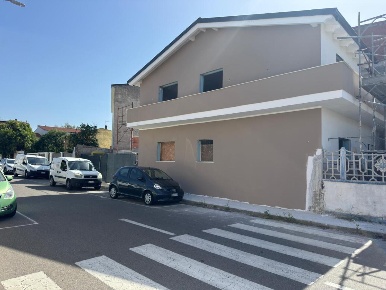 Foto Case semi ndipendenti a San Sperate di 90 m² con 4 locali in vendita
