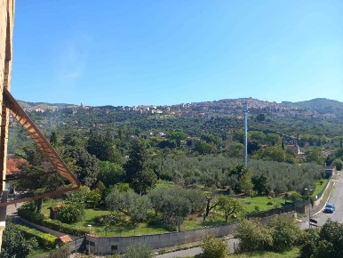 Foto Appartamento in STRADA PATERNO  79, Tivoli di 68 m² con 3 locali