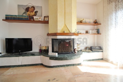 Foto Attico in Viale Verdi 22, Altavilla Vicentina Centro di 1676 m²