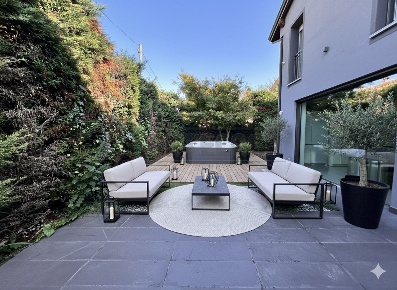 Foto Villa bifamiliare in VIALE SANTA MARIA DELLA CROCE, Crema di 210 m²