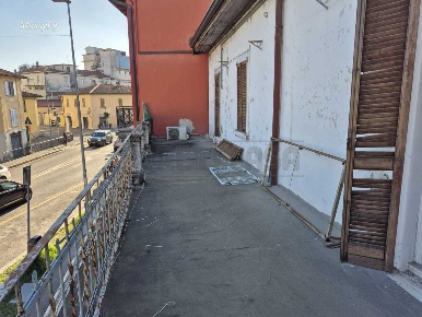 Foto Appartamento in Via Italia 2, Seriate di 130 m² con 4 locali