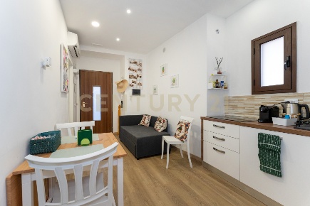 Foto Appartamento in Via Calì 17, Catania Centro Storico di 49 m²