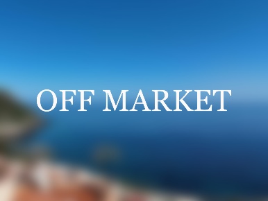 Foto Villa unifamiliare a Castelsardo di 180 m² con 5 locali in vendita