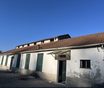 Foto Appartamento in Via Isola 1, Sant'Olcese Manesseno di 326 m² in aste