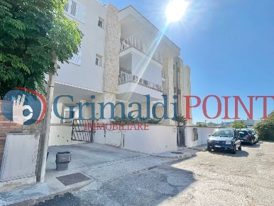 Foto Appartamento in Via San Nicola 21, Lizzanello Santa Rosa di 120 m²